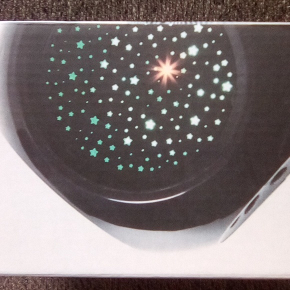 NWT Sharper Image Projection Alarm Clock Star Projection, Nature Sounds Digital - Picture 4 of 5